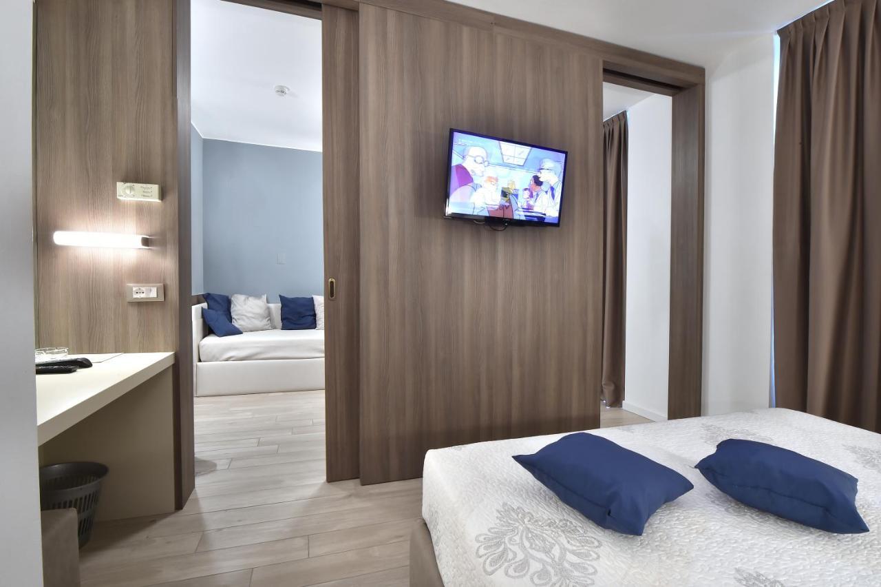 Hotel Meublè Nazionale Lignano Sabbiadoro Extérieur photo