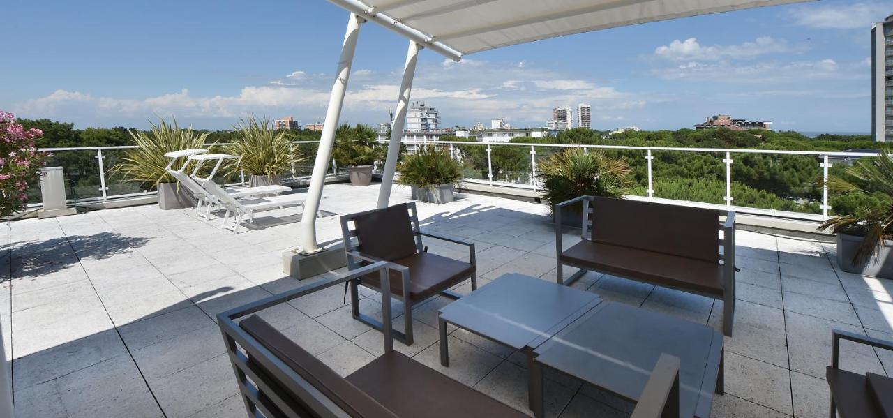 Hotel Meublè Nazionale Lignano Sabbiadoro Extérieur photo